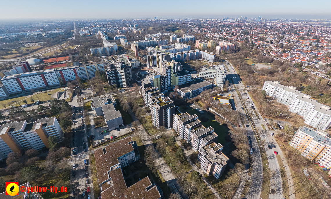 15.02.2023 - Marx-Zentrum und Karl-Marx-Ring mit Umgebung in Neuperlach